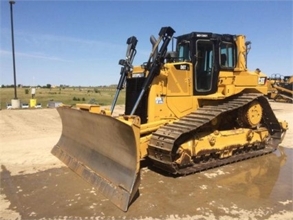 Dozers/tracks Caterpillar D6T