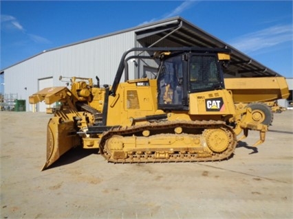 Dozers/tracks Caterpillar D6K