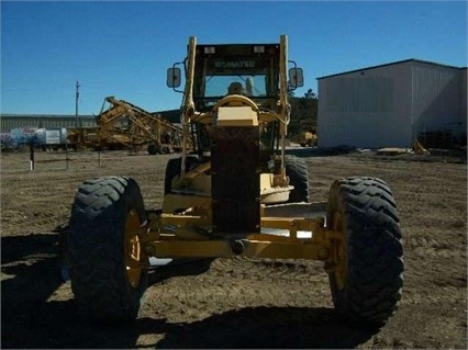 Motoconformadoras Komatsu GD655-3E0 usada Ref.: 1483395394933249 No. 4