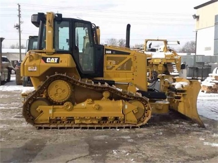 Tractores Sobre Orugas Caterpillar D6N usada a buen precio Ref.: 1484168381574247 No. 3