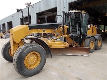 Motoconformadoras Caterpillar 12M