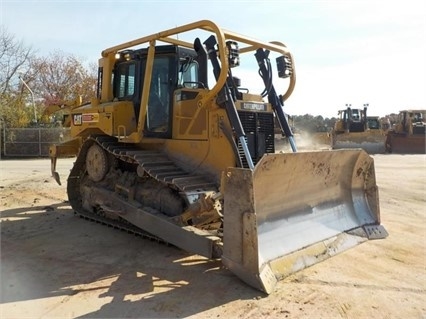 Dozers/tracks Caterpillar D6T