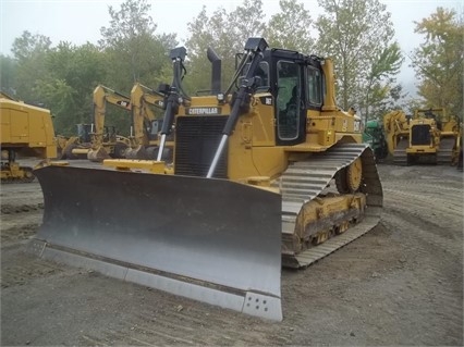 Dozers/tracks Caterpillar D6T