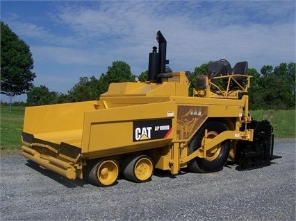 Pavimentadoras Caterpillar AP-1000D