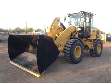 Cargadoras Sobre Ruedas Caterpillar 926 de medio uso en venta Ref.: 1487880853356181 No. 4