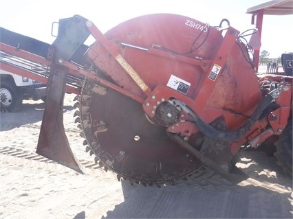 Trencher Ditch Witch 8020