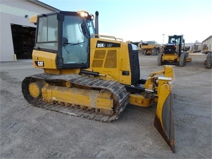 Dozers/tracks Caterpillar D5K