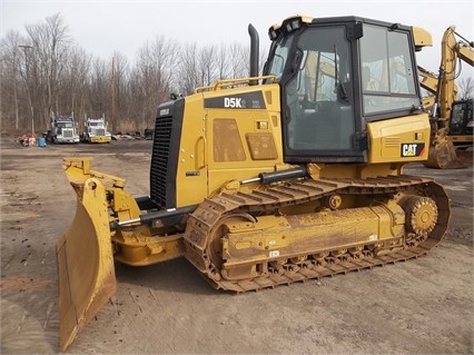 Dozers/tracks Caterpillar D5K