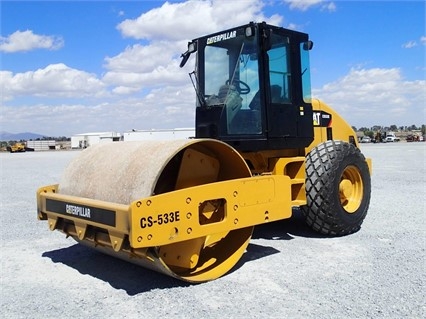 Vibratory Compactors Caterpillar CS-533E