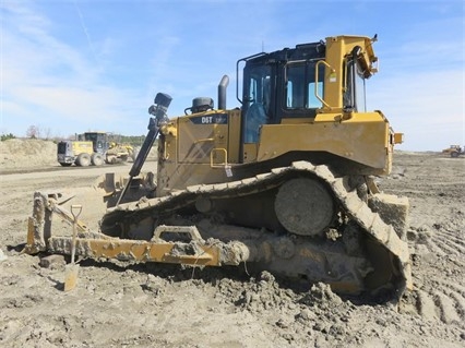 Dozers/tracks Caterpillar D6T