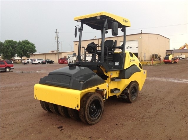 Compactadora Con Llantas Bomag BW11RH