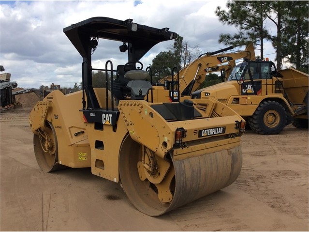 Compactadora Vibratoria Caterpillar CB54 usada de importacion Ref.: 1490727702622263 No. 2