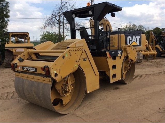 Compactadora Vibratoria Caterpillar CB54 usada de importacion Ref.: 1490727702622263 No. 4