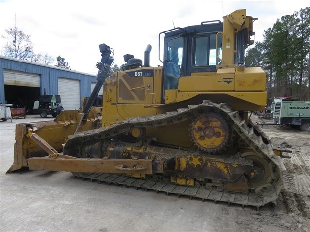 Tractores Sobre Orugas Caterpillar D6T en venta Ref.: 1490814176436238 No. 2