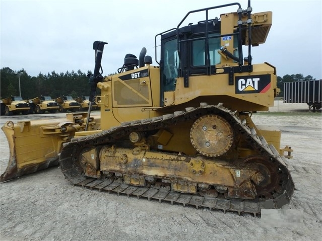 Tractores Sobre Orugas Caterpillar D6T en optimas condiciones Ref.: 1491845555199275 No. 2