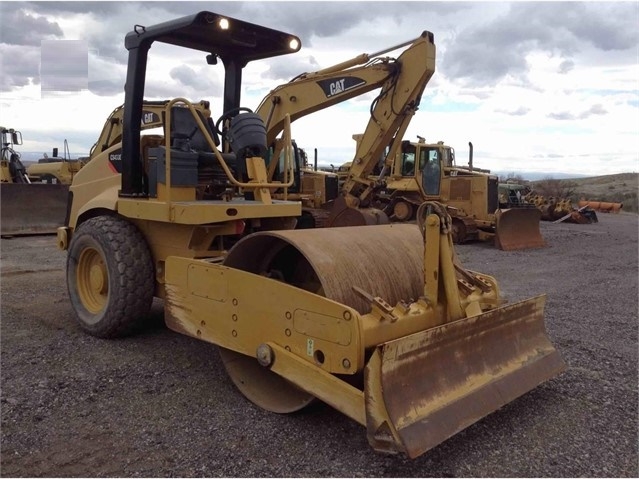 Compactadoras Suelos Y Rellenos Caterpillar CS-433E seminueva Ref.: 1492124492540336 No. 2