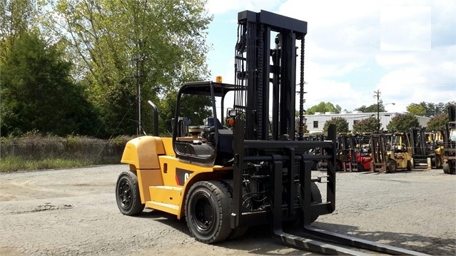 Freightelevator Caterpillar P33000