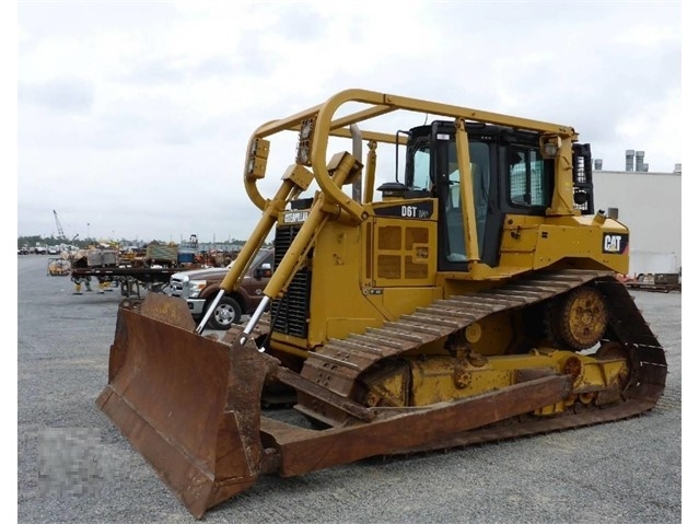 Tractores Sobre Orugas Caterpillar D6T seminueva en venta Ref.: 1492713029792794 No. 2