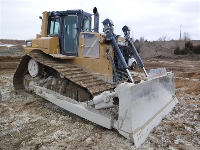 Tractores Sobre Orugas Caterpillar D6T