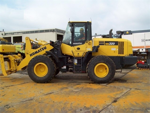 Cargadoras Sobre Ruedas Komatsu WA320 de importacion a la venta Ref.: 1493329555383261 No. 2