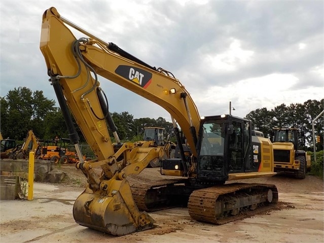 Hydraulic Excavator Caterpillar 320EL