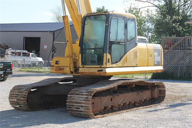 Excavadoras Hidraulicas Komatsu PC200 L de segunda mano en venta Ref.: 1493830219467211 No. 2