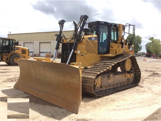 Dozers/tracks Caterpillar D6T