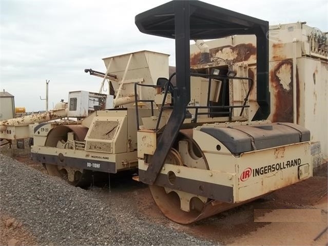 Compactadora Vibratoria Ingersoll-rand DD110HF de medio uso en ve Ref.: 1495558485852251 No. 3