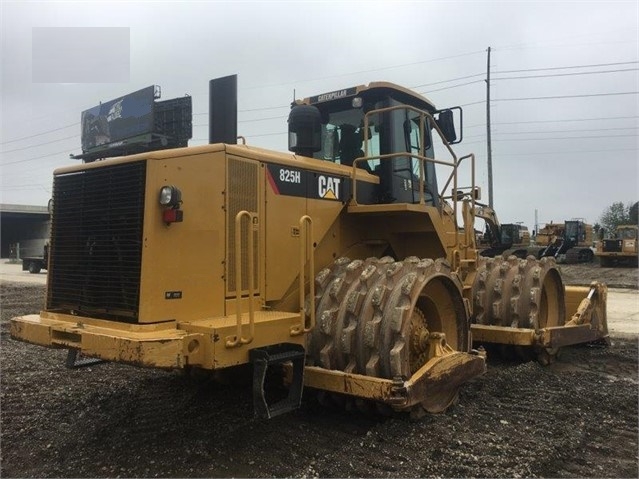 Soil Compactors Caterpillar 825