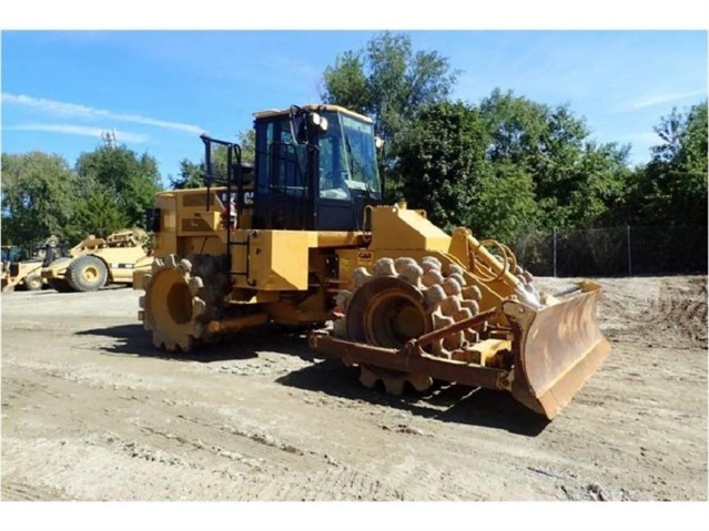 Compactadoras Suelos Y Rellenos Caterpillar 815F