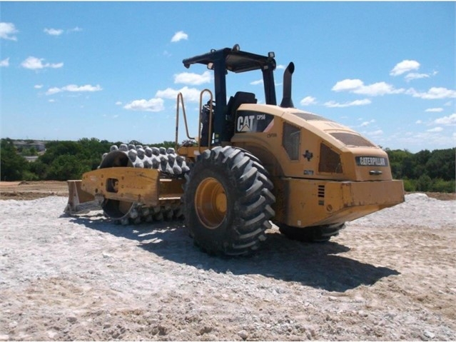 Compactadoras Suelos Y Rellenos Caterpillar CP56 de bajo costo Ref.: 1496096246200125 No. 2