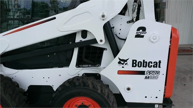 Minicargadores Bobcat S570 de segunda mano en venta Ref.: 1496111444712142 No. 3