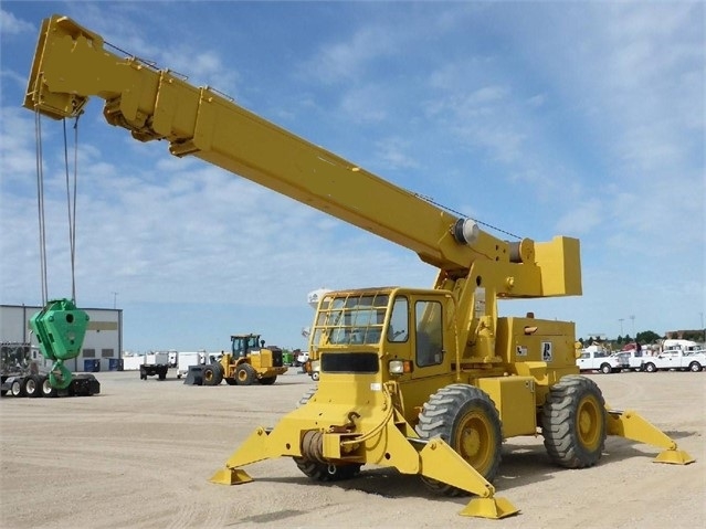 Cranes Broderson RT300