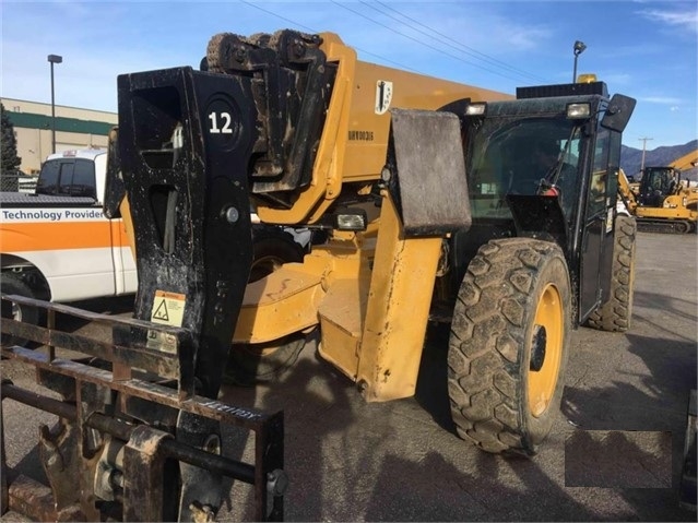 Telehandler Caterpillar TL1255