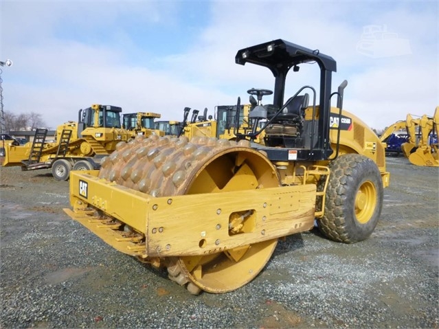 Compactadora Vibratoria Caterpillar CS56 seminueva Ref.: 1496937495277001 No. 2