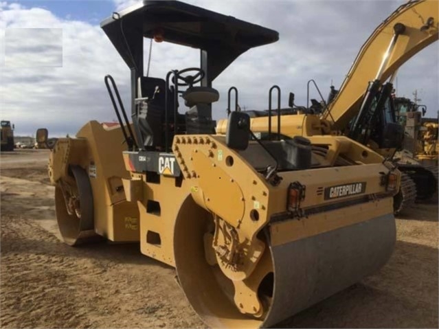 Compactadora Vibratoria Caterpillar CB54 importada  Ref.: 1496976979387471 No. 4