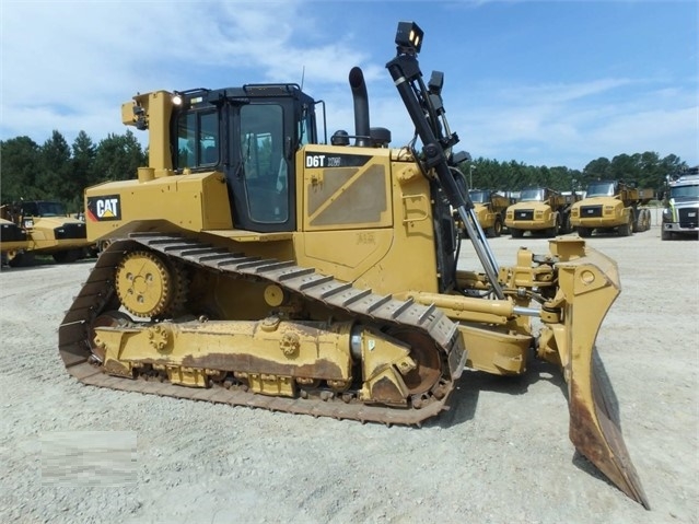 Tractores Sobre Orugas Caterpillar D6T