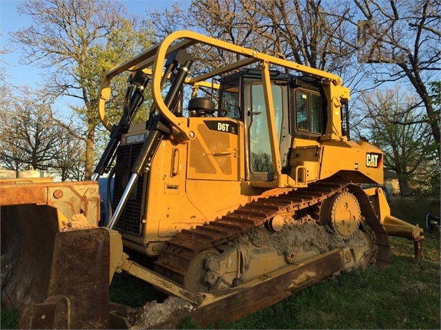 Tractores Sobre Orugas Caterpillar D6T de segunda mano en venta Ref.: 1497925963424033 No. 2