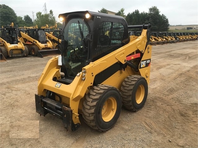 Miniloaders Caterpillar 242