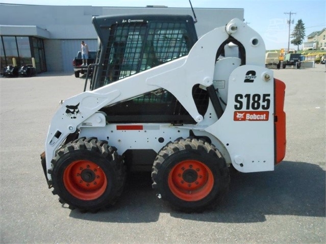 Minicargadores Bobcat S185 de segunda mano Ref.: 1499204797701306 No. 2