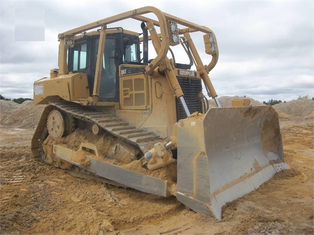 Dozers/tracks Caterpillar D6T