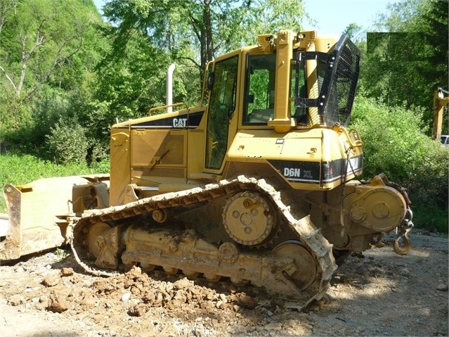 Dozers/tracks Caterpillar D6N