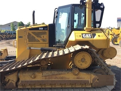 Tractores Sobre Orugas Caterpillar D6N en venta Ref.: 1500070976751512 No. 4