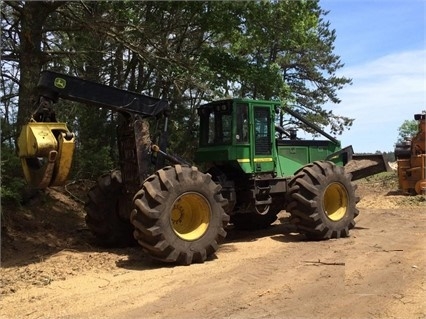 Forest Machines Deere 748G