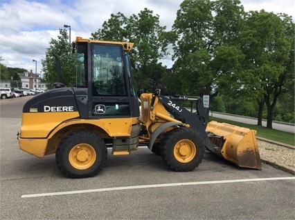 Cargadoras Sobre Ruedas Deere 244J