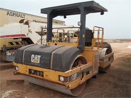 Compactadora Vibratoria Caterpillar CB-634C usada en buen estado Ref.: 1501514454410262 No. 2