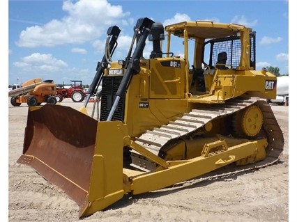 Dozers/tracks Caterpillar D6T