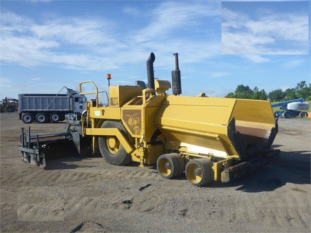 Pavimentadoras Caterpillar AP-1000B