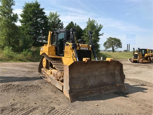 Tractores Sobre Orugas Caterpillar D6T