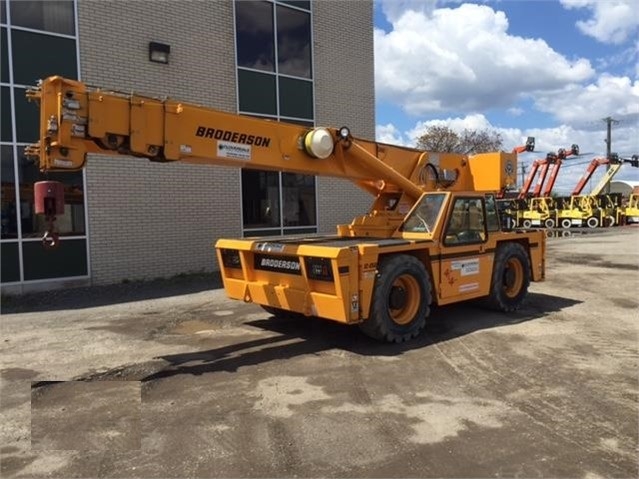 Gruas Broderson IC250